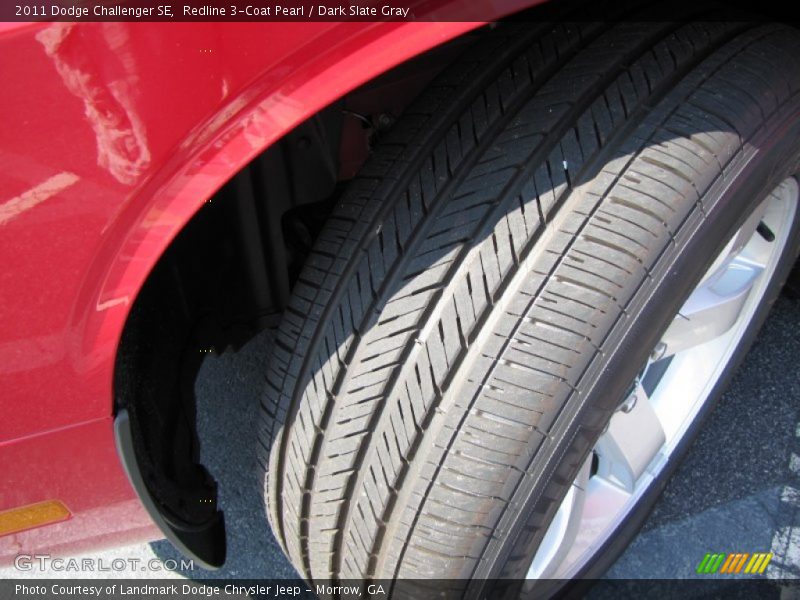 Redline 3-Coat Pearl / Dark Slate Gray 2011 Dodge Challenger SE