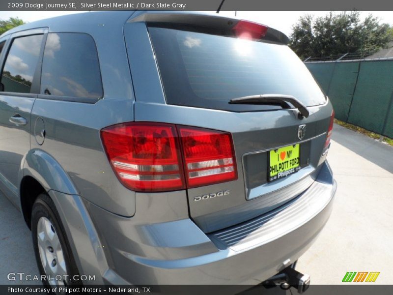 Silver Steel Metallic / Dark Slate Gray 2009 Dodge Journey SE