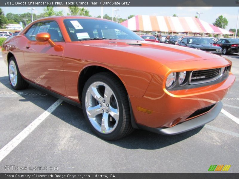 Front 3/4 View of 2011 Challenger R/T Plus