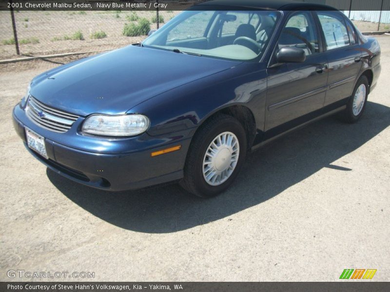 Navy Blue Metallic / Gray 2001 Chevrolet Malibu Sedan