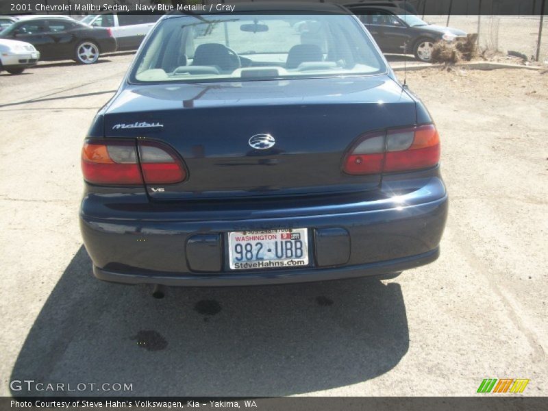 Navy Blue Metallic / Gray 2001 Chevrolet Malibu Sedan