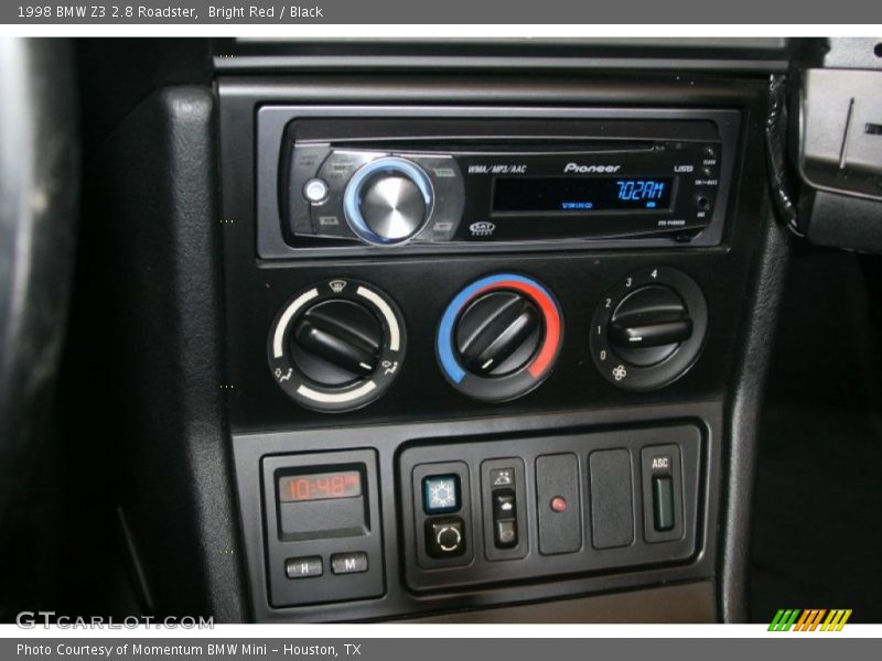 Controls of 1998 Z3 2.8 Roadster