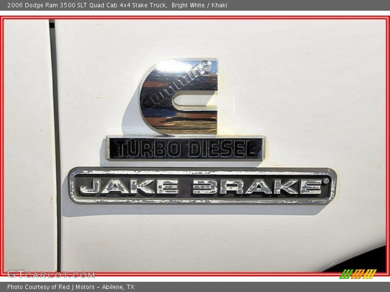 Bright White / Khaki 2006 Dodge Ram 3500 SLT Quad Cab 4x4 Stake Truck