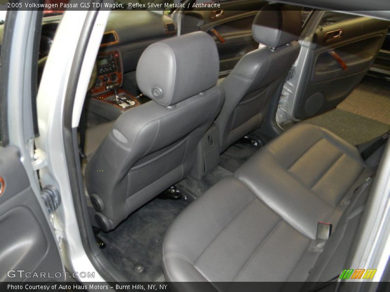 Reflex Silver Metallic / Anthracite 2005 Volkswagen Passat GLS TDI Wagon