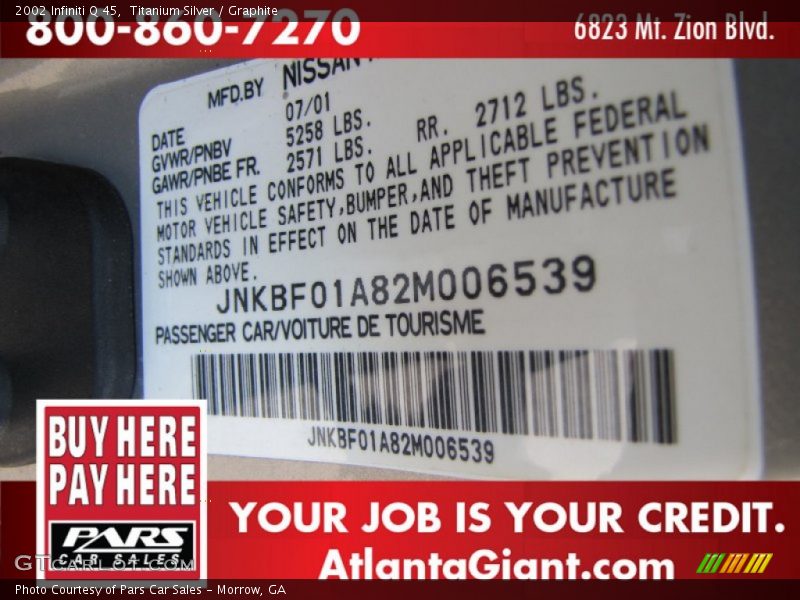 Titanium Silver / Graphite 2002 Infiniti Q 45
