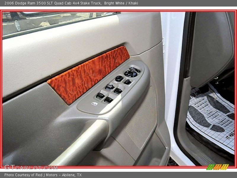 Bright White / Khaki 2006 Dodge Ram 3500 SLT Quad Cab 4x4 Stake Truck