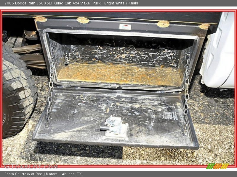 Bright White / Khaki 2006 Dodge Ram 3500 SLT Quad Cab 4x4 Stake Truck