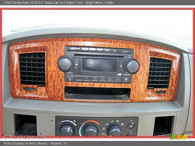 Bright White / Khaki 2006 Dodge Ram 3500 SLT Quad Cab 4x4 Stake Truck