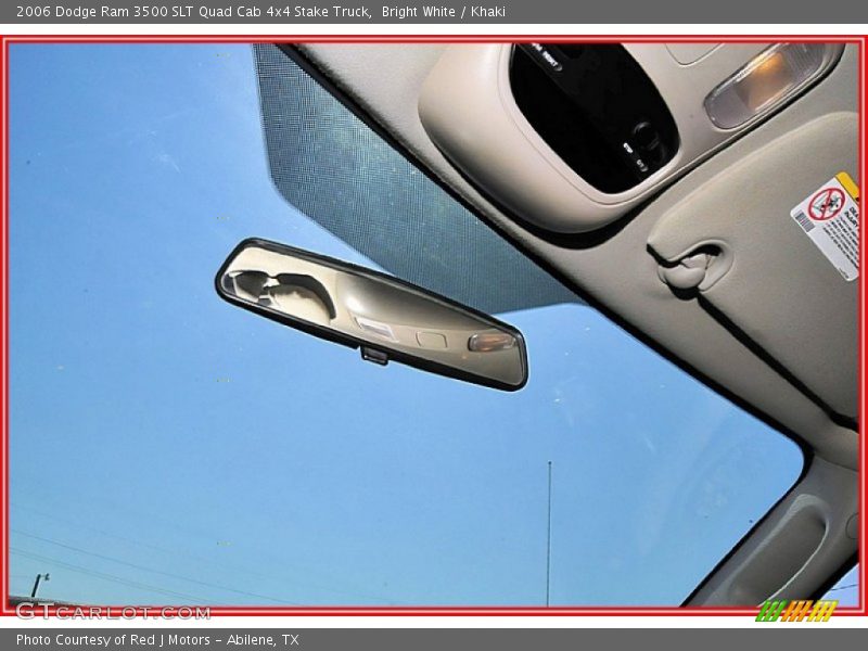 Bright White / Khaki 2006 Dodge Ram 3500 SLT Quad Cab 4x4 Stake Truck