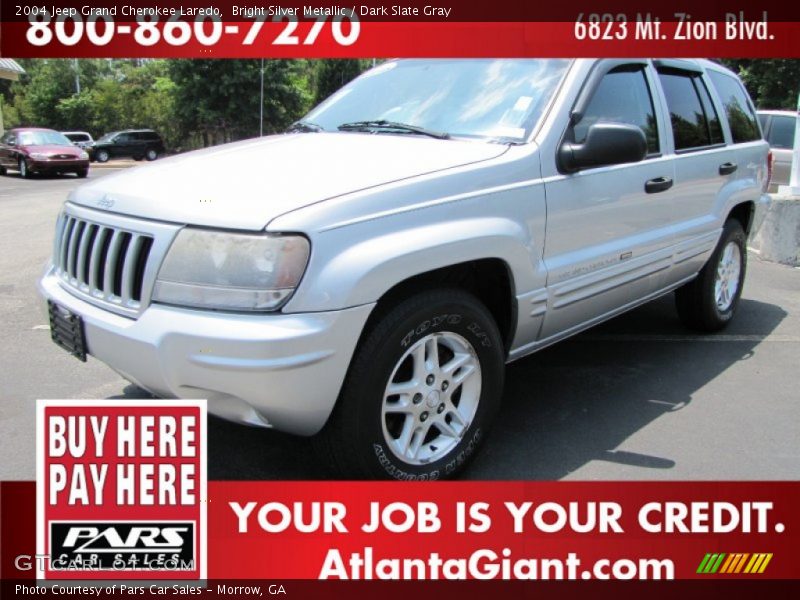 Bright Silver Metallic / Dark Slate Gray 2004 Jeep Grand Cherokee Laredo