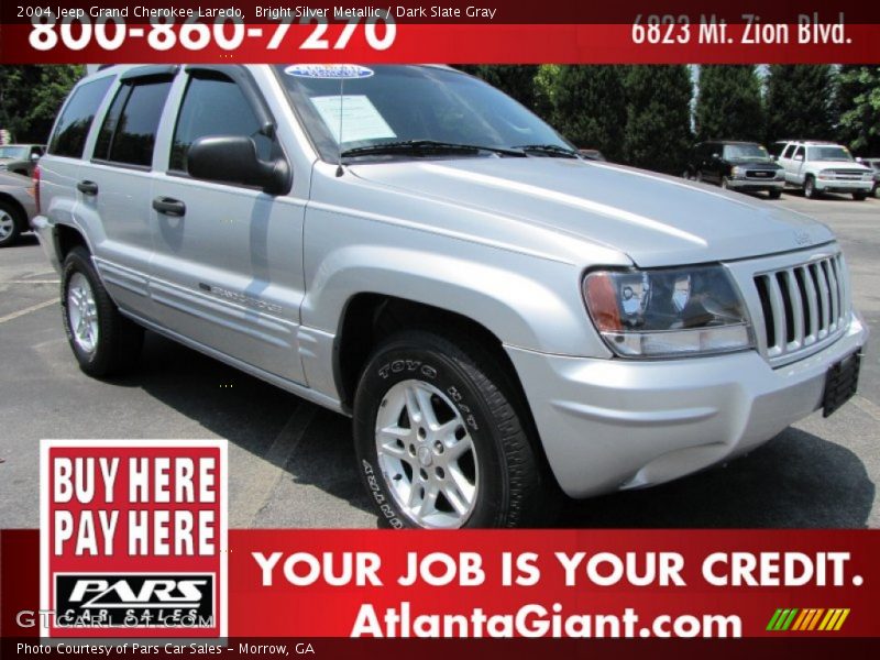 Bright Silver Metallic / Dark Slate Gray 2004 Jeep Grand Cherokee Laredo