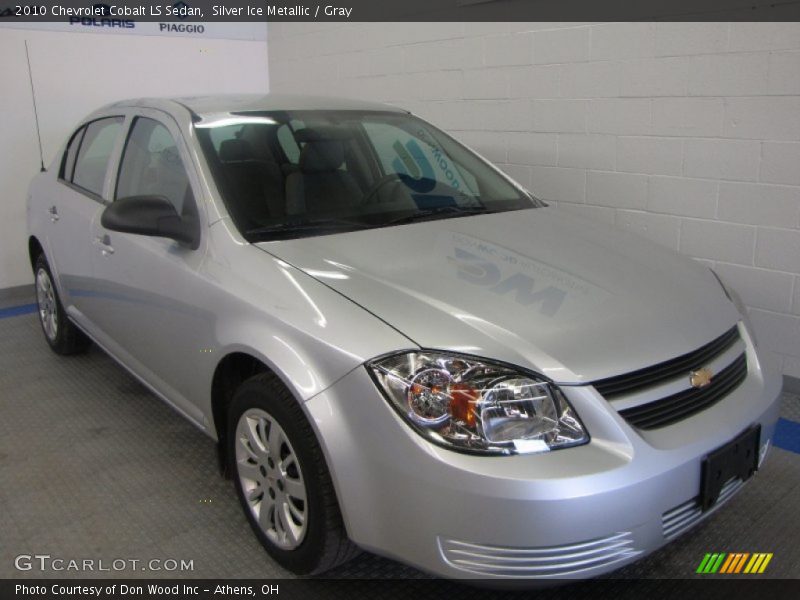 Silver Ice Metallic / Gray 2010 Chevrolet Cobalt LS Sedan