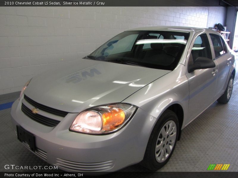 Silver Ice Metallic / Gray 2010 Chevrolet Cobalt LS Sedan