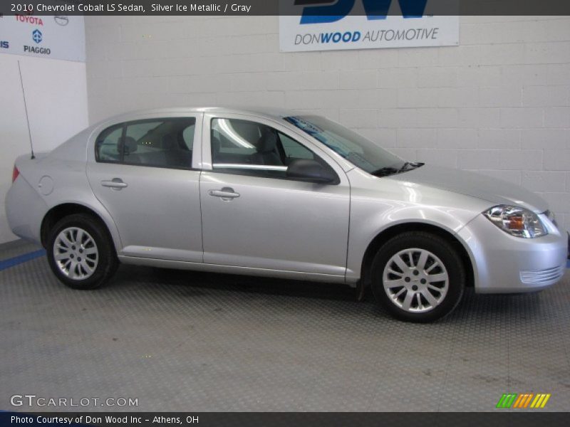 Silver Ice Metallic / Gray 2010 Chevrolet Cobalt LS Sedan