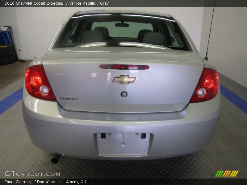 Silver Ice Metallic / Gray 2010 Chevrolet Cobalt LS Sedan