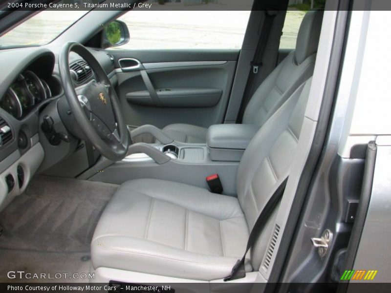 Titanium Metallic / Grey 2004 Porsche Cayenne S