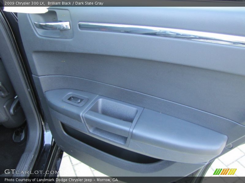 Brilliant Black / Dark Slate Gray 2009 Chrysler 300 LX