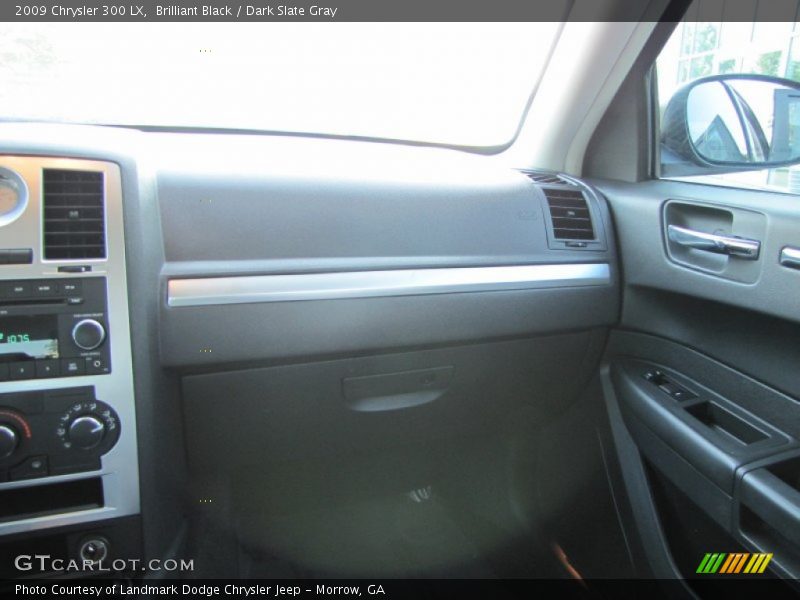 Brilliant Black / Dark Slate Gray 2009 Chrysler 300 LX