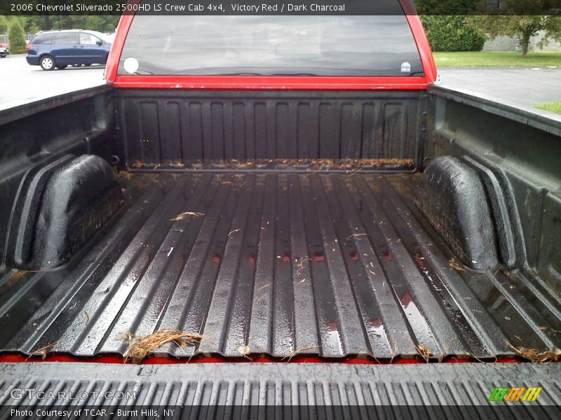 Victory Red / Dark Charcoal 2006 Chevrolet Silverado 2500HD LS Crew Cab 4x4