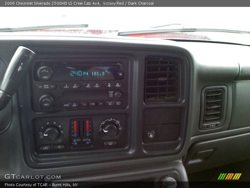 Victory Red / Dark Charcoal 2006 Chevrolet Silverado 2500HD LS Crew Cab 4x4
