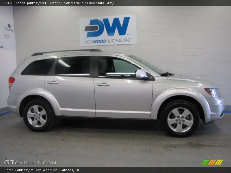 Bright Silver Metallic / Dark Slate Gray 2010 Dodge Journey SXT