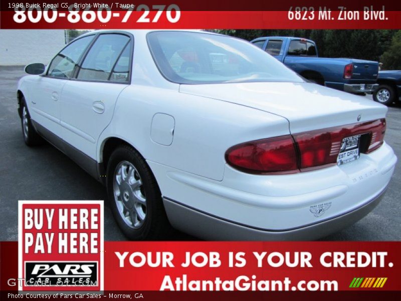 Bright White / Taupe 1998 Buick Regal GS