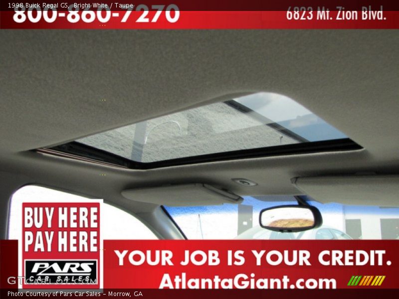 Bright White / Taupe 1998 Buick Regal GS