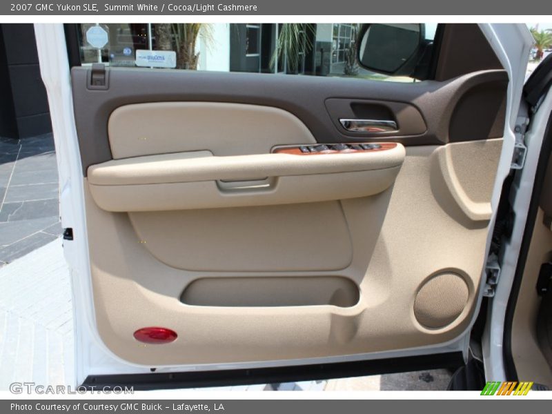 Door Panel of 2007 Yukon SLE