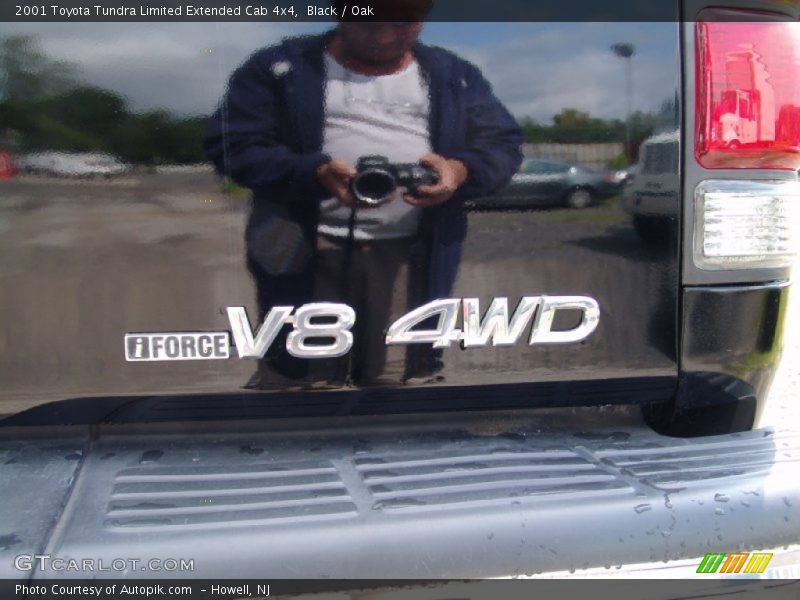 Black / Oak 2001 Toyota Tundra Limited Extended Cab 4x4