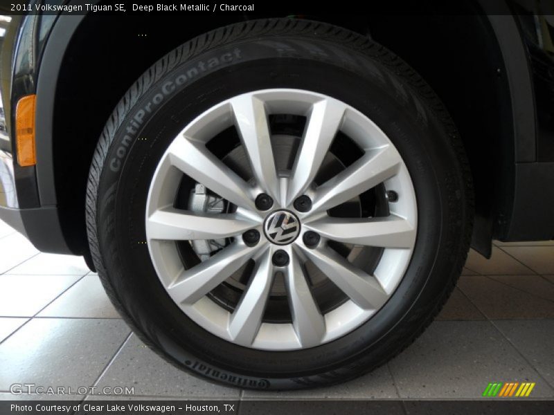  2011 Tiguan SE Wheel