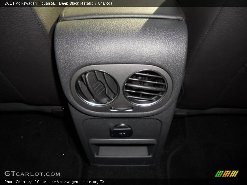 Deep Black Metallic / Charcoal 2011 Volkswagen Tiguan SE
