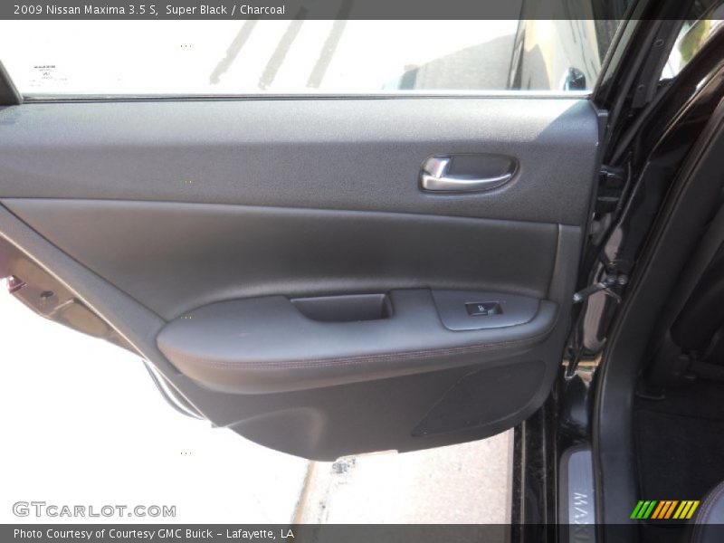 Super Black / Charcoal 2009 Nissan Maxima 3.5 S