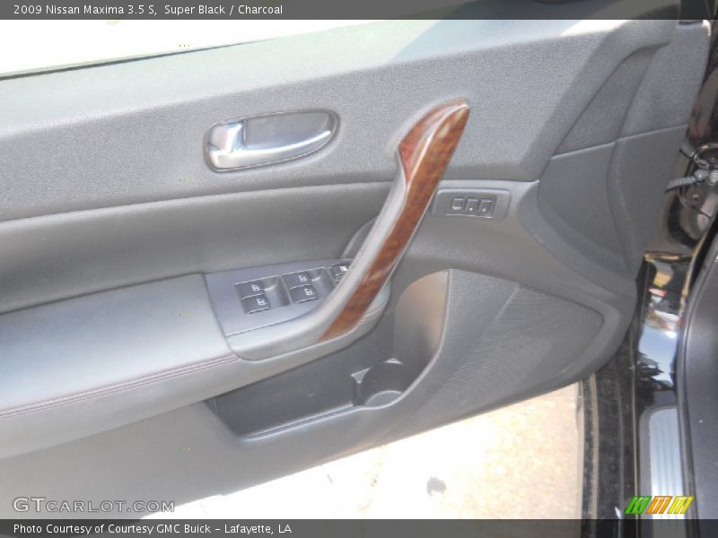 Super Black / Charcoal 2009 Nissan Maxima 3.5 S