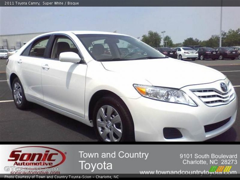 Super White / Bisque 2011 Toyota Camry