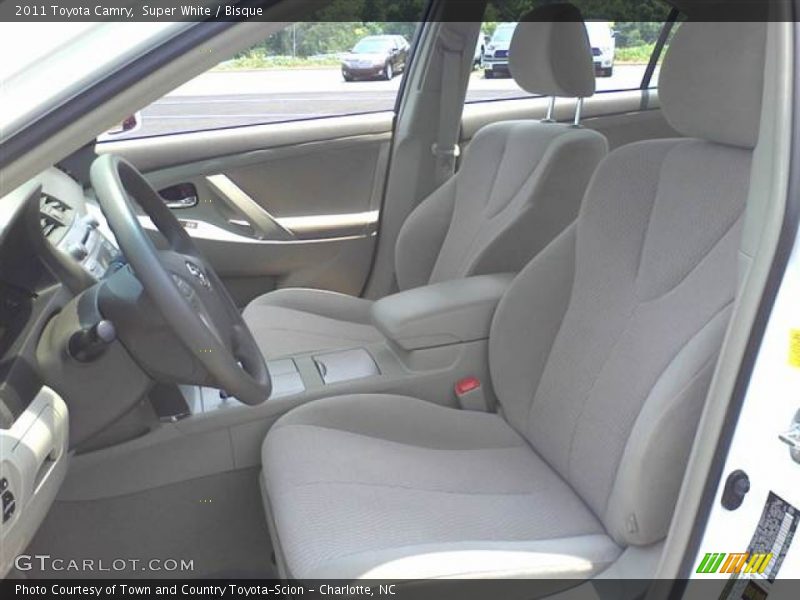 Super White / Bisque 2011 Toyota Camry