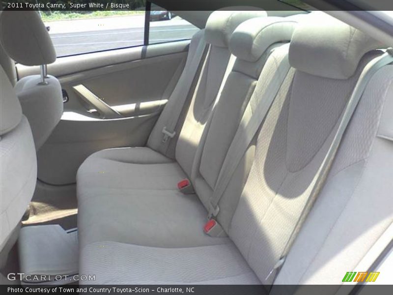 Super White / Bisque 2011 Toyota Camry