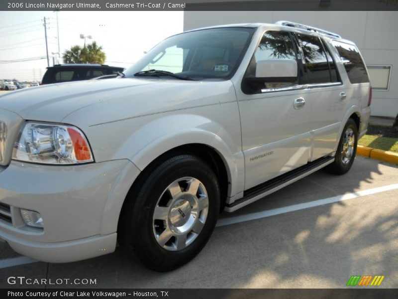 Cashmere Tri-Coat / Camel 2006 Lincoln Navigator Ultimate