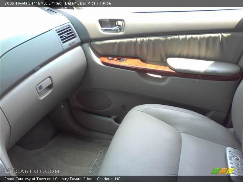 Desert Sand Mica / Taupe 2005 Toyota Sienna XLE Limited