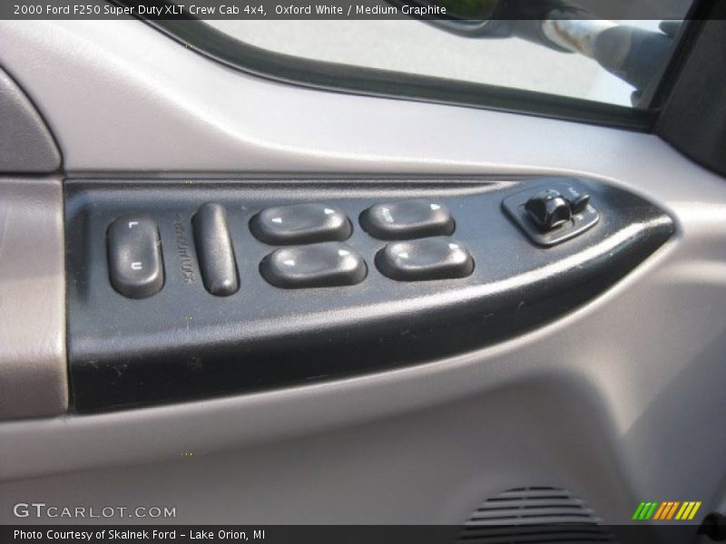 Oxford White / Medium Graphite 2000 Ford F250 Super Duty XLT Crew Cab 4x4