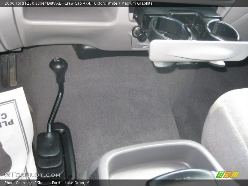 Oxford White / Medium Graphite 2000 Ford F250 Super Duty XLT Crew Cab 4x4
