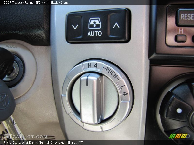 Controls of 2007 4Runner SR5 4x4