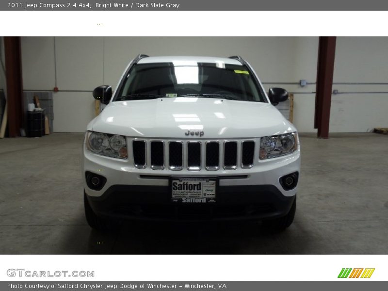 Bright White / Dark Slate Gray 2011 Jeep Compass 2.4 4x4