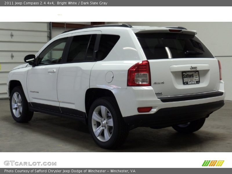 Bright White / Dark Slate Gray 2011 Jeep Compass 2.4 4x4