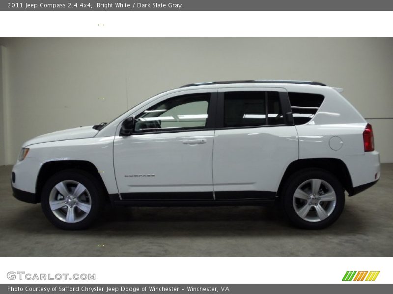 Bright White / Dark Slate Gray 2011 Jeep Compass 2.4 4x4