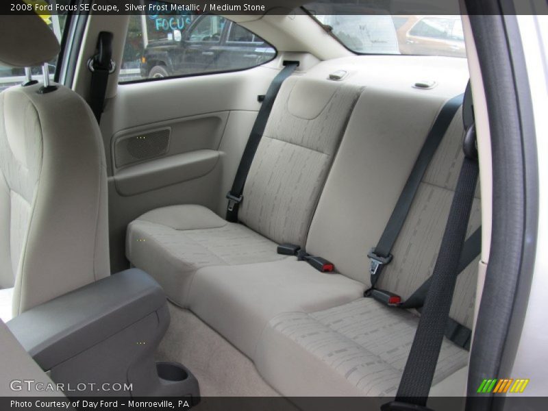  2008 Focus SE Coupe Medium Stone Interior
