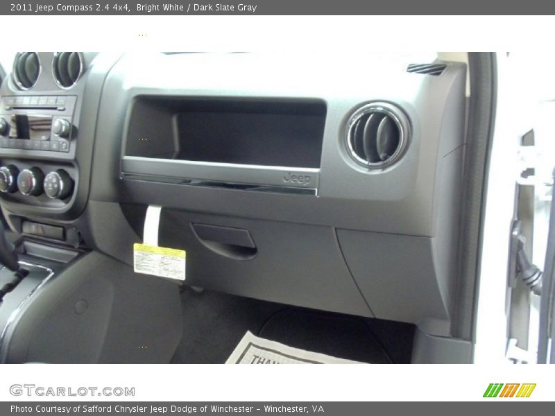 Bright White / Dark Slate Gray 2011 Jeep Compass 2.4 4x4