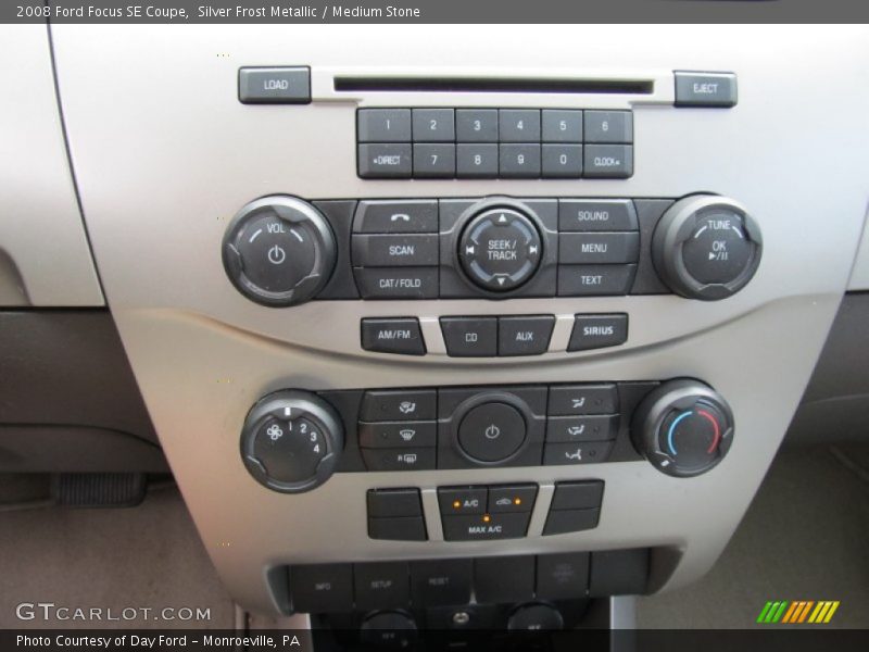 Controls of 2008 Focus SE Coupe