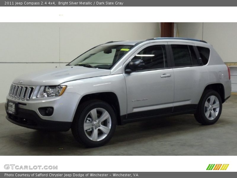 Bright Silver Metallic / Dark Slate Gray 2011 Jeep Compass 2.4 4x4
