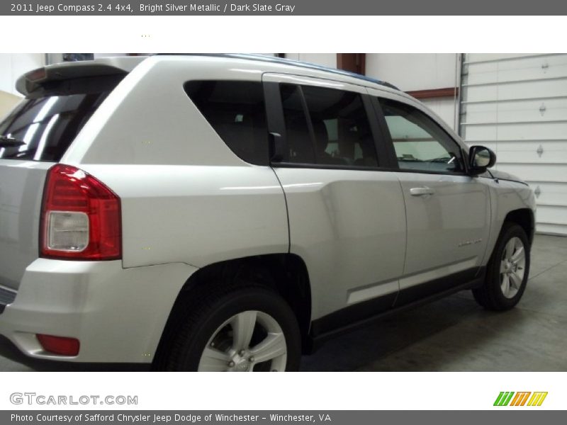 Bright Silver Metallic / Dark Slate Gray 2011 Jeep Compass 2.4 4x4