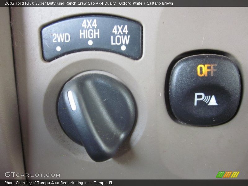 Controls of 2003 F350 Super Duty King Ranch Crew Cab 4x4 Dually